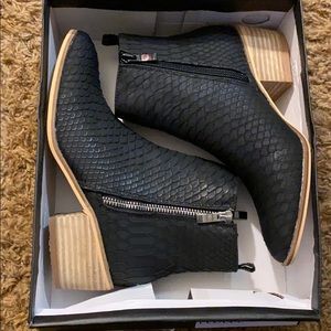 Ccocci Booties